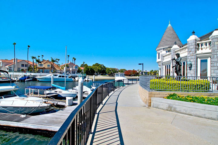 Huntington Harbour Views | Huntington Beach, California
